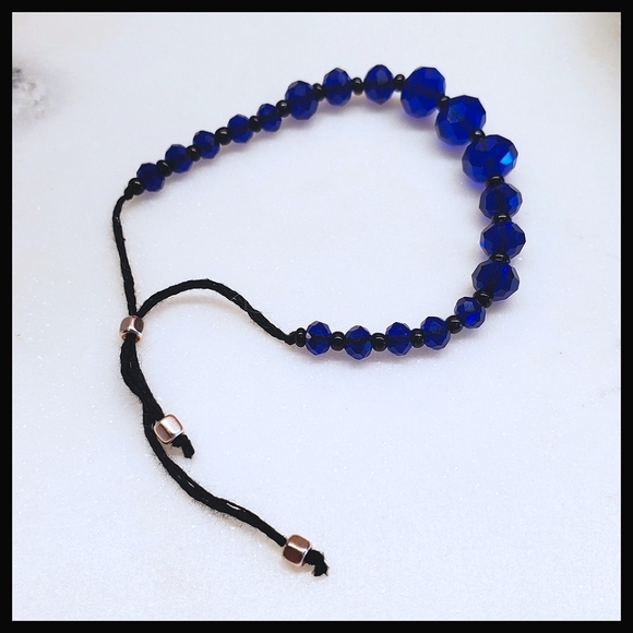 Terra Moda - Pull String Glass Bead Bracelet Blue - Picture 3 of 6
